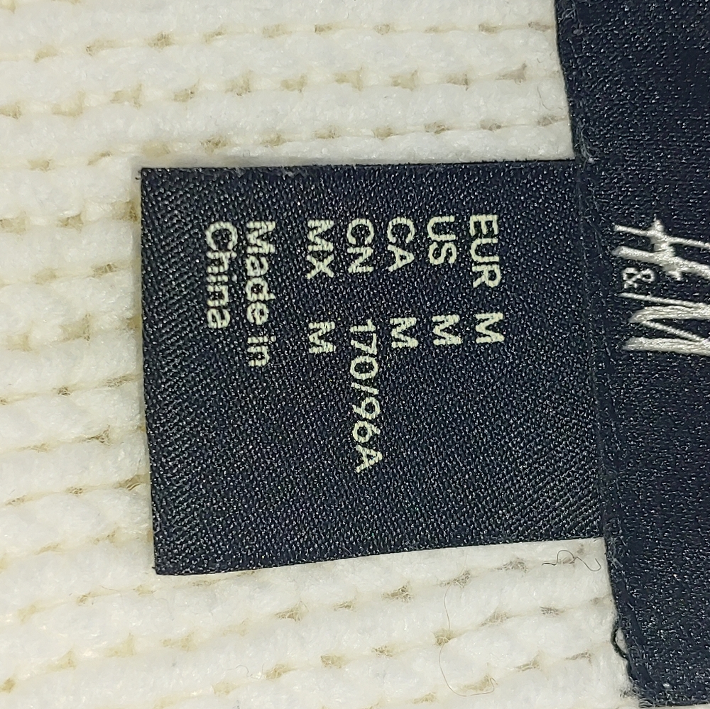 H&M Cable Knit Sweater - Picture 5 of 7